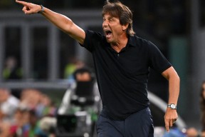 米乐体育赛事-关于那不勒斯主帅赞扬球队表现，备战下一场的信息