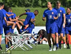 球员备战全面展开，期待马到成功